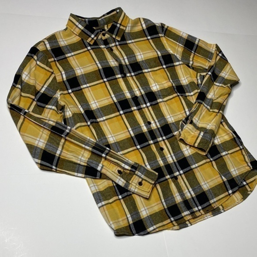Forever 21 Men's Plaid Button Down Shirt